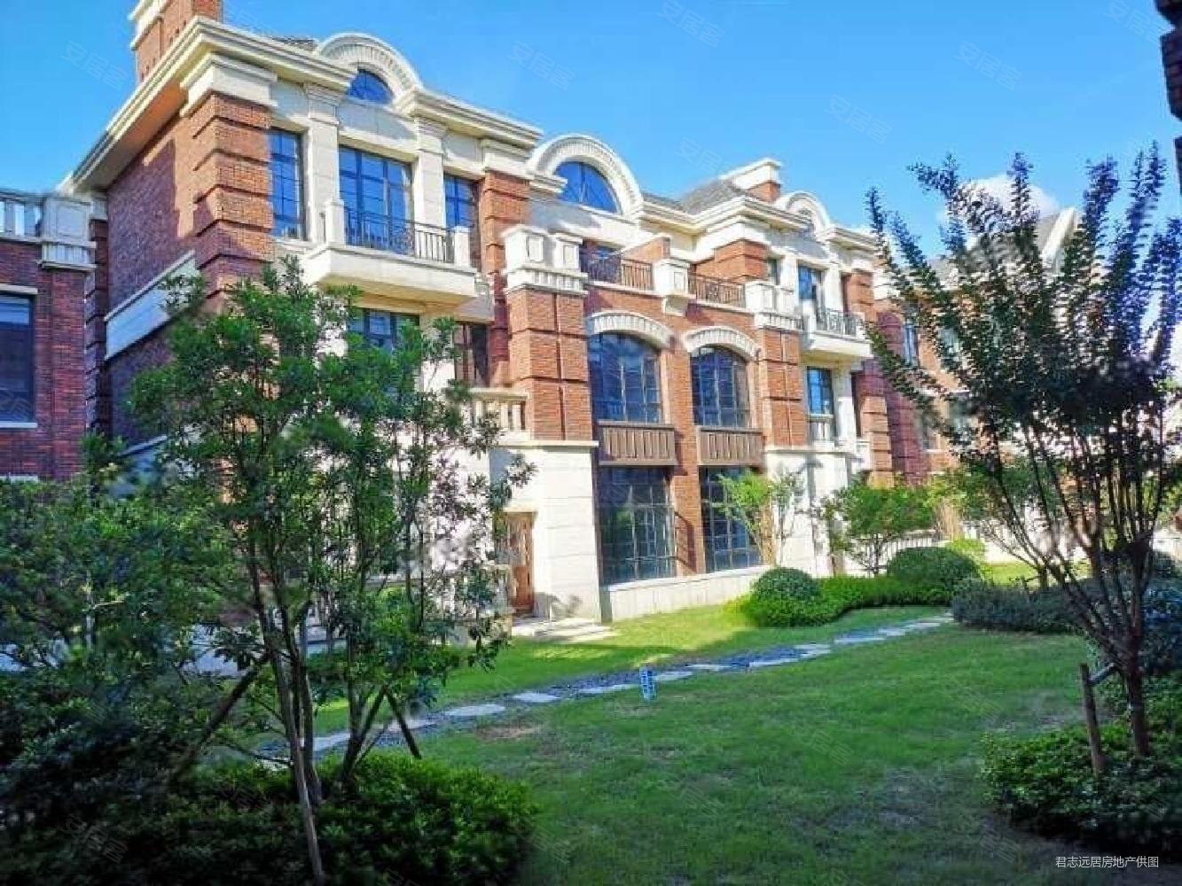 599万 园区阳澄湖半岛联排别墅 华谊兄弟艺术家村,华谊兄弟艺术家村