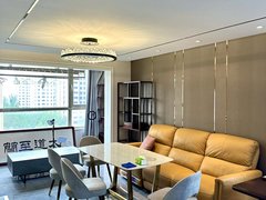 固安孔雀城孔雀大道孔雀城凌兰园叠拼别墅，采光好，豪华装修，4居2卫！出租房源真实图片