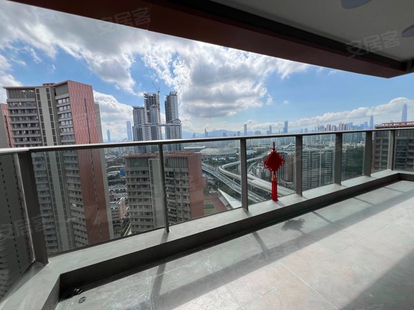 深圳罗湖泥岗缙山府银湖地铁口 住家陪读深中 精装空房 背靠银湖山