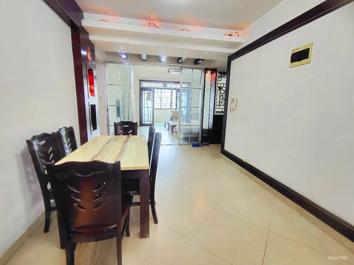 泰禹家园1期电梯3房 精装 进泰禹本部 诚心出售随时看房