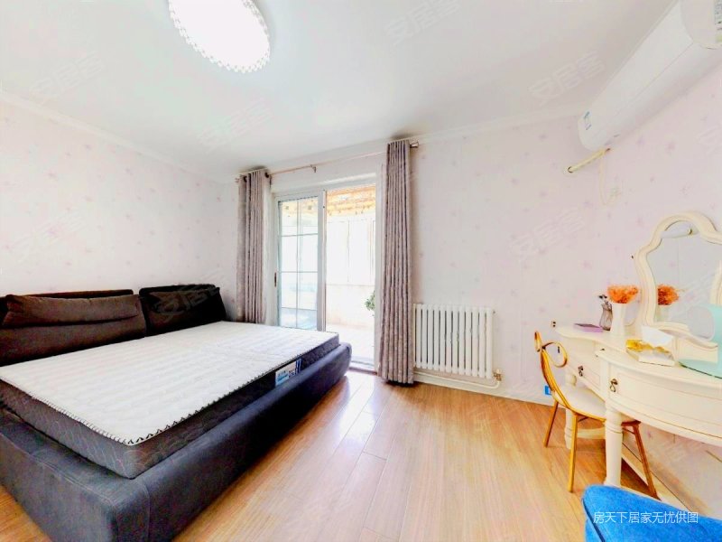 3号线太白南路地铁口,园林社区,精装证在手满2,太白新苑二手房,140万