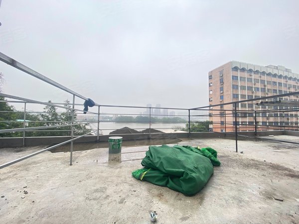 广州海珠江南西南石西大院广佛线燕岗地铁站附近一线江景房近珠江医院