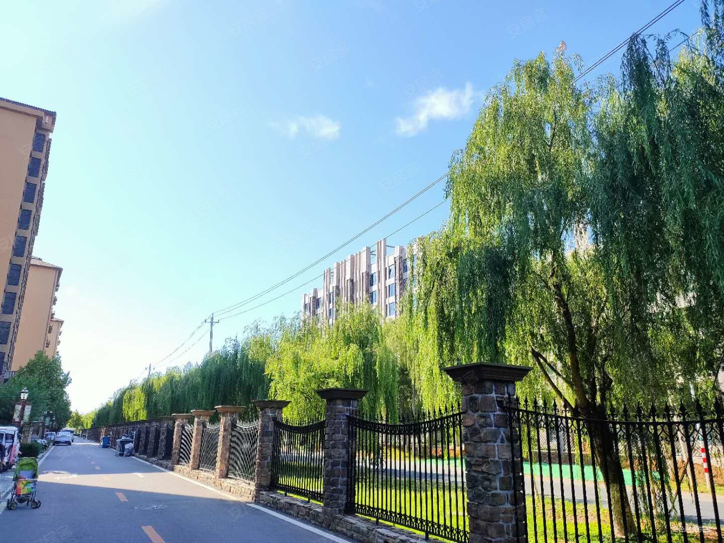 浅山香邑2室1厅1卫80.59㎡南北138万