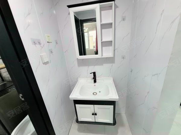 尉氏新顾城旭景苑整租|新顾城两房,南北通透,精装全配,无中介费,拎包