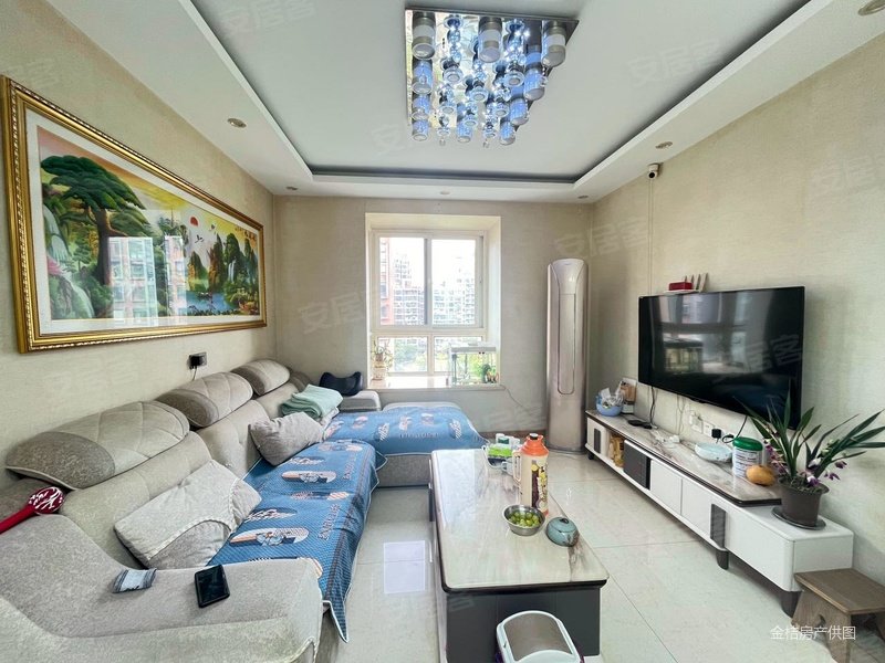 冠城大通蓝郡2室2厅1卫82.1㎡南北68万