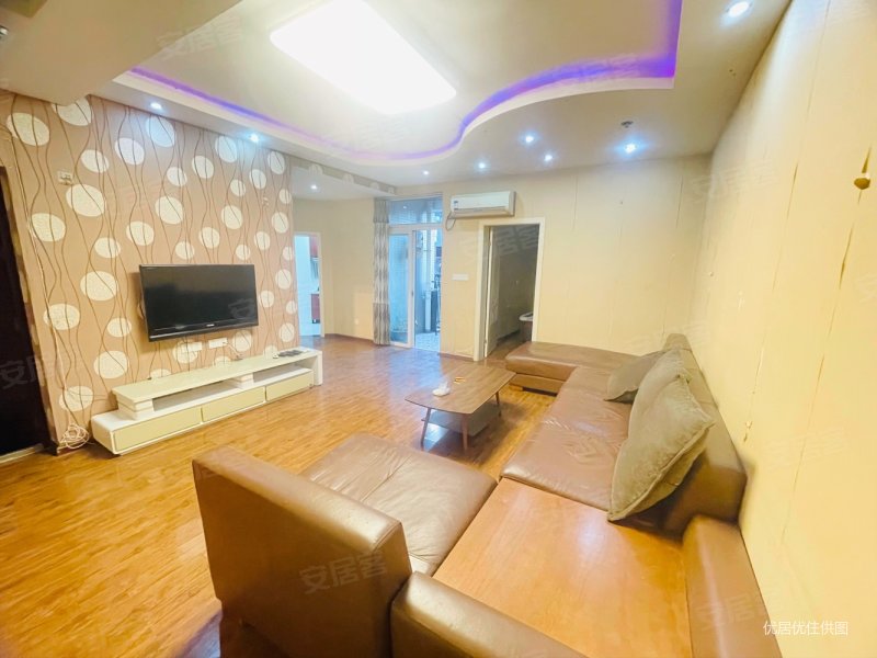 急售巴国城商圈新货正规一室出售随时可以看住家精装修