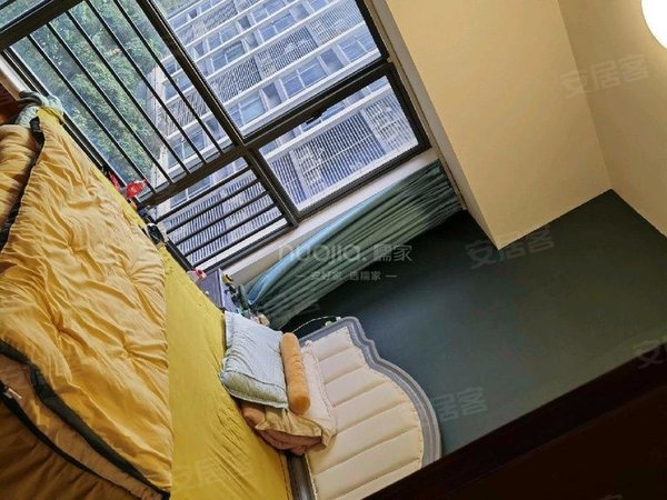 深圳南山南油南园枫叶公寓房源采光好,南北通透,业主诚意出出租房源