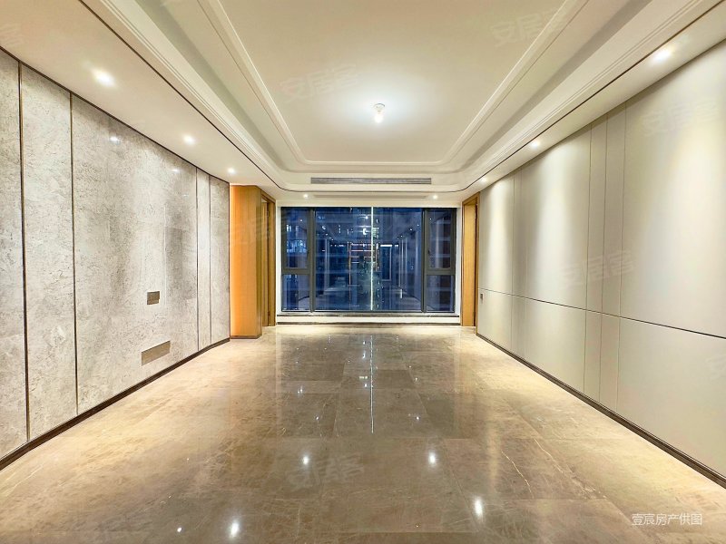 中骏天盈  带岛台  看中庭 中高层 未入住