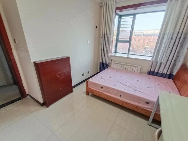 临沂兰山工业大道美多商贸城主卧独卫 靠近小商品城 厨卫城 汽车站