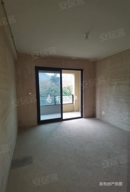 上林湖棠苑联排带地下室,带花园,带露台,送车位,清源上林湖(别墅)二手