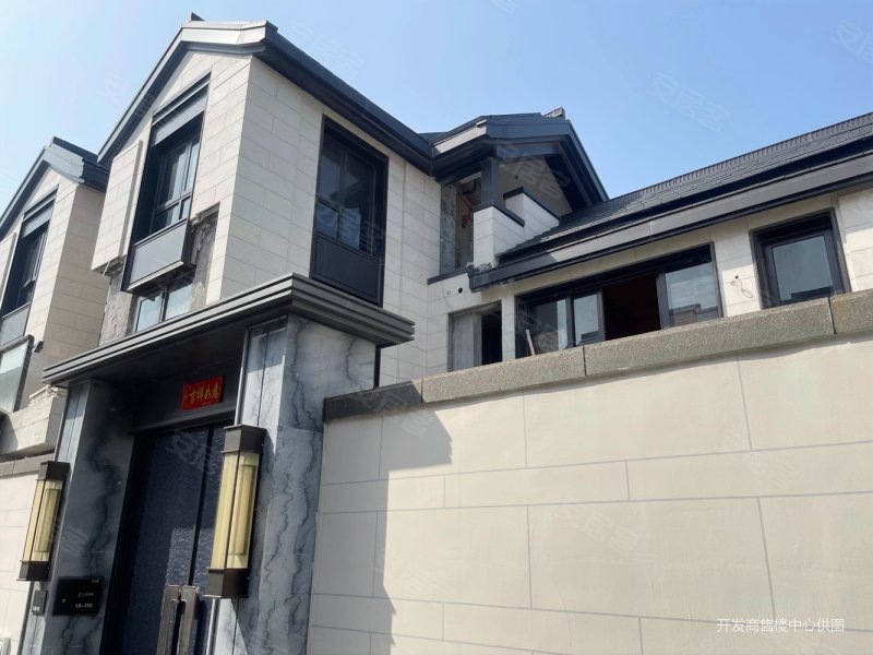 古城区在售中式风格别墅送花园送露台可拓展空间大交通便利