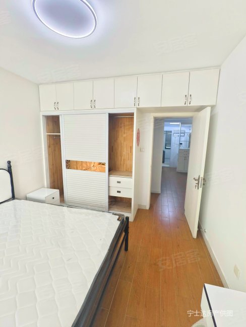 凤翔花园(四期) 精装好房 交通便捷 南北通透 大两居