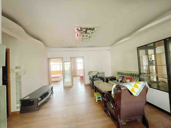 【多图】鹏飞花园(李沧),青山路租房,房源采光好,南北通透,业主诚意出