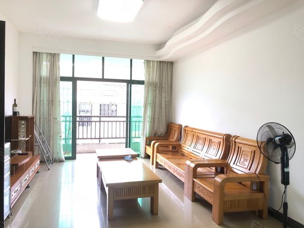 广州花都新区豪景苑花都广场旁 大华市场豪景苑 精装大3房 月租2000