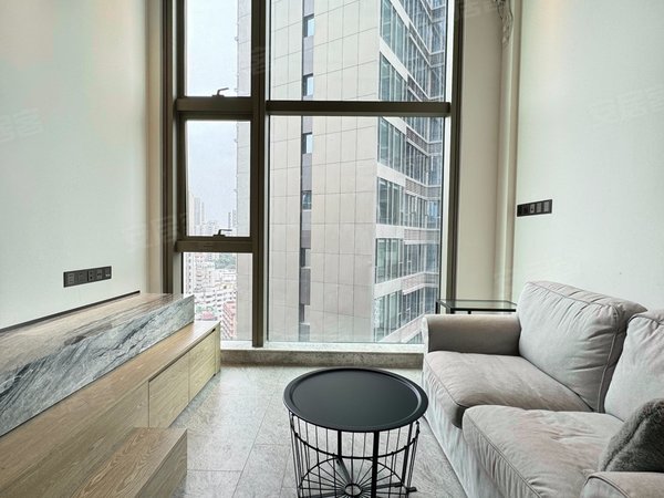 深圳南山蛇口南园晗山悦海城(办公)晗山悦海 38平复式公寓半空房 密码