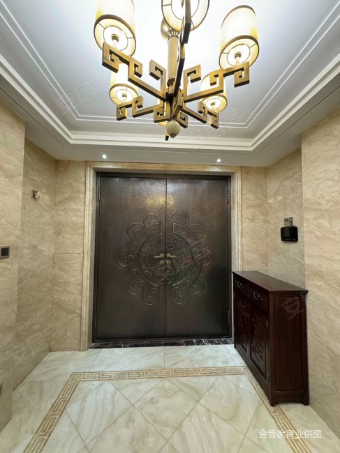 西安房产网>西安二手房>曲江新区二手房>雁南四路二手房>曲江华府