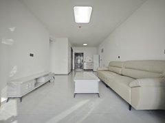 安阳安阳县城区金秋九里庭院南北通透 紧邻示范区实验一小。接送孩子挺方便出租房源真实图片