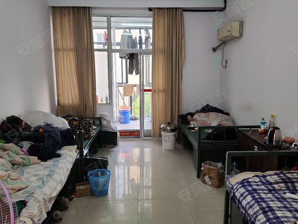 苏州常熟碧溪常熟海城花苑自家宿舍直租,家电家具齐全,拎包就能住!