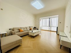 泉州丰泽城东玉兰华苑 奶油原木风温馨精装修三房 采光好拎包入住随时看房出租房源真实图片