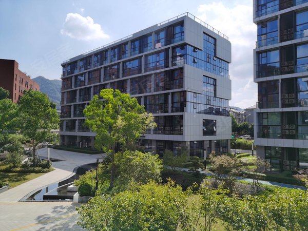 【多图】景顺铂悦城,留下租房,un公社旁边铂悦城一室一厅出租带阳台