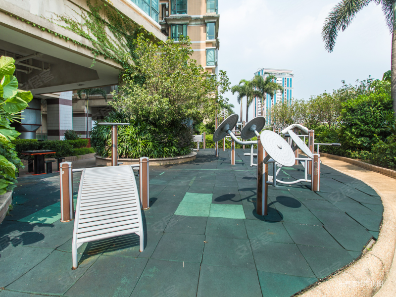 金港豪庭2室2厅1卫77.23㎡南0万