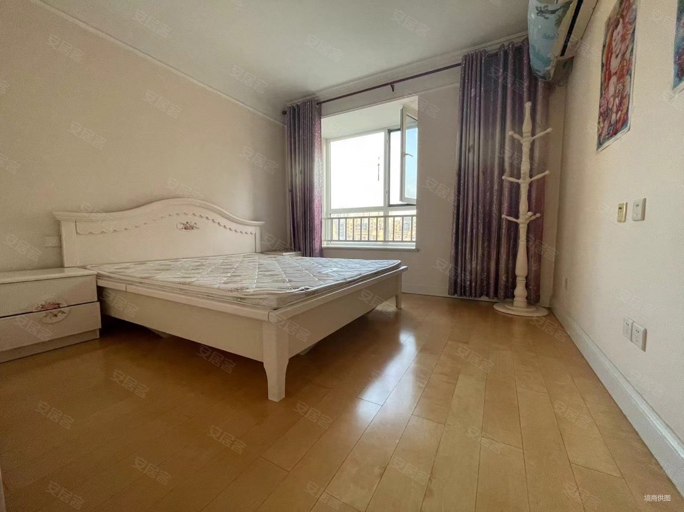 紫御华府 小区中心位置小高层 诚心出售 有钥匙 随时看房