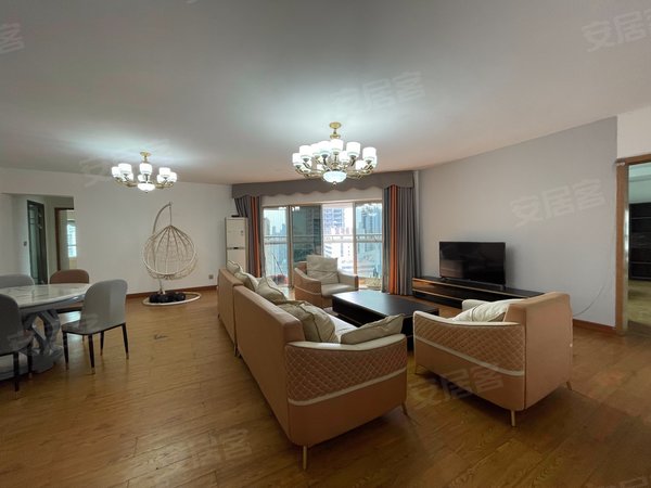 【多图】云峰花园,人民南租房,4房4个卫生间 带保姆间 仅租12500 高层