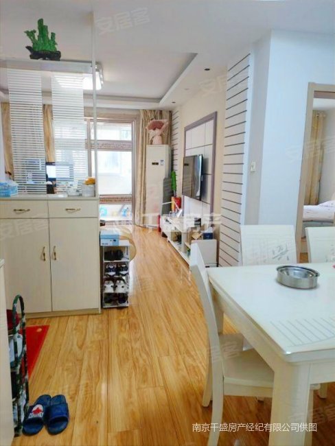 滨河新苑(东区)  精装三房 中下好楼层  南北通透  广益