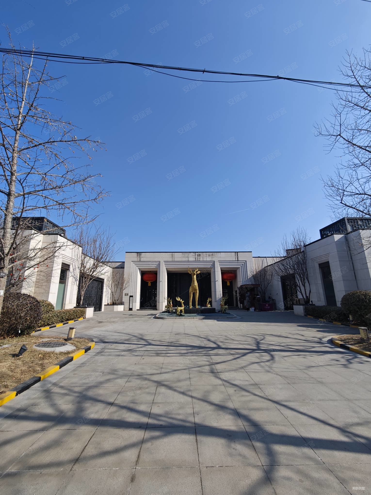 中粮瑞府3室2厅3卫850㎡南北7150万