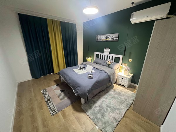 无中介舟孟北路站人民医院宁波皇冠假日酒店第六空间国际