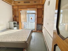 抚顺顺城乐都汇朝鲜小学对面3楼 有10平露台 采光好无遮挡1100月出租房源真实图片