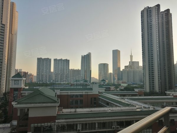【多图】珠江新城龙凤苑,珠江新城东租房,近外国语珠江公园 学习生活