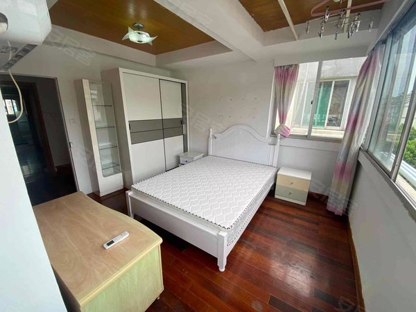 苏州工业园东环富华苑荷花荡地铁口 富华苑精装三房出租房源真实图片