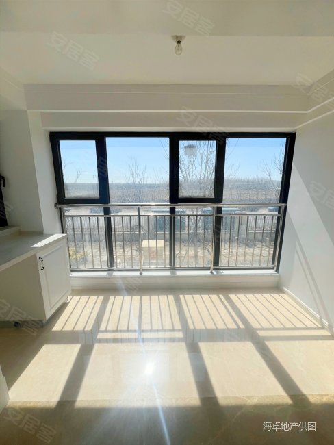 鲁昊棠琳湾一期