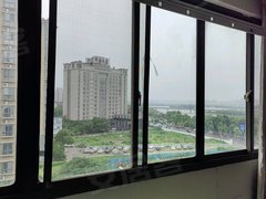 南昌青云谱建设路上林春天花园 3室2厅2卫出租房源真实图片