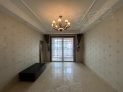 常熟招商城招商城中心2600带车位，首租，家具家电全部配新的，民用水电，燃气做饭出租房源真实图片