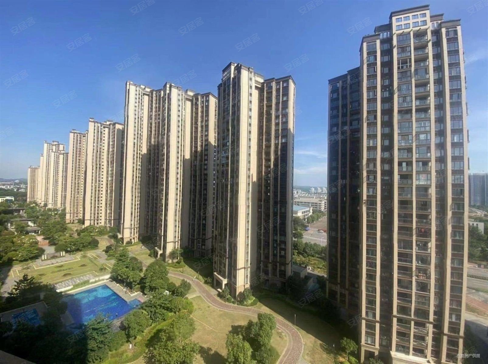 龙光玖珑府5字头单价总价电梯中层毛坯3房园博园旁还价就