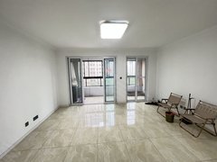 常州天宁丽华急租 家具配全 吾悦广场 萃园 交通便利 朝阳市集 采光好出租房源真实图片