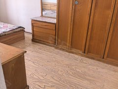 哈尔滨道里中央大街一面街石头道街哈一中学校，适合一中陪读，索菲亚教堂，市医院，出租房源真实图片