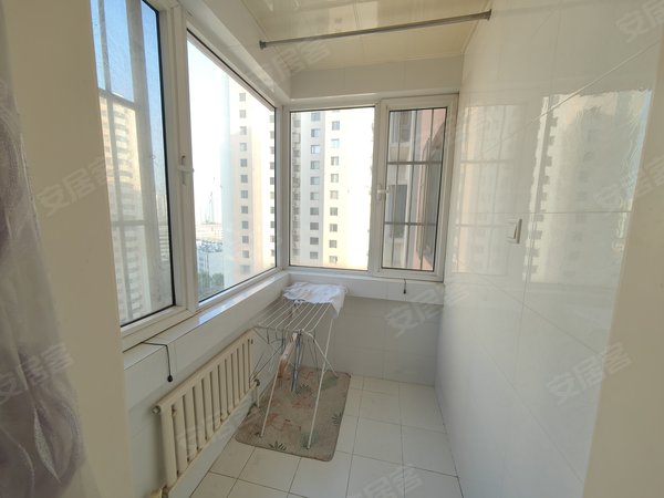 【多图】欣荣馨苑,春华街租房,远洋国际 精装电梯达一室 近地铁商场