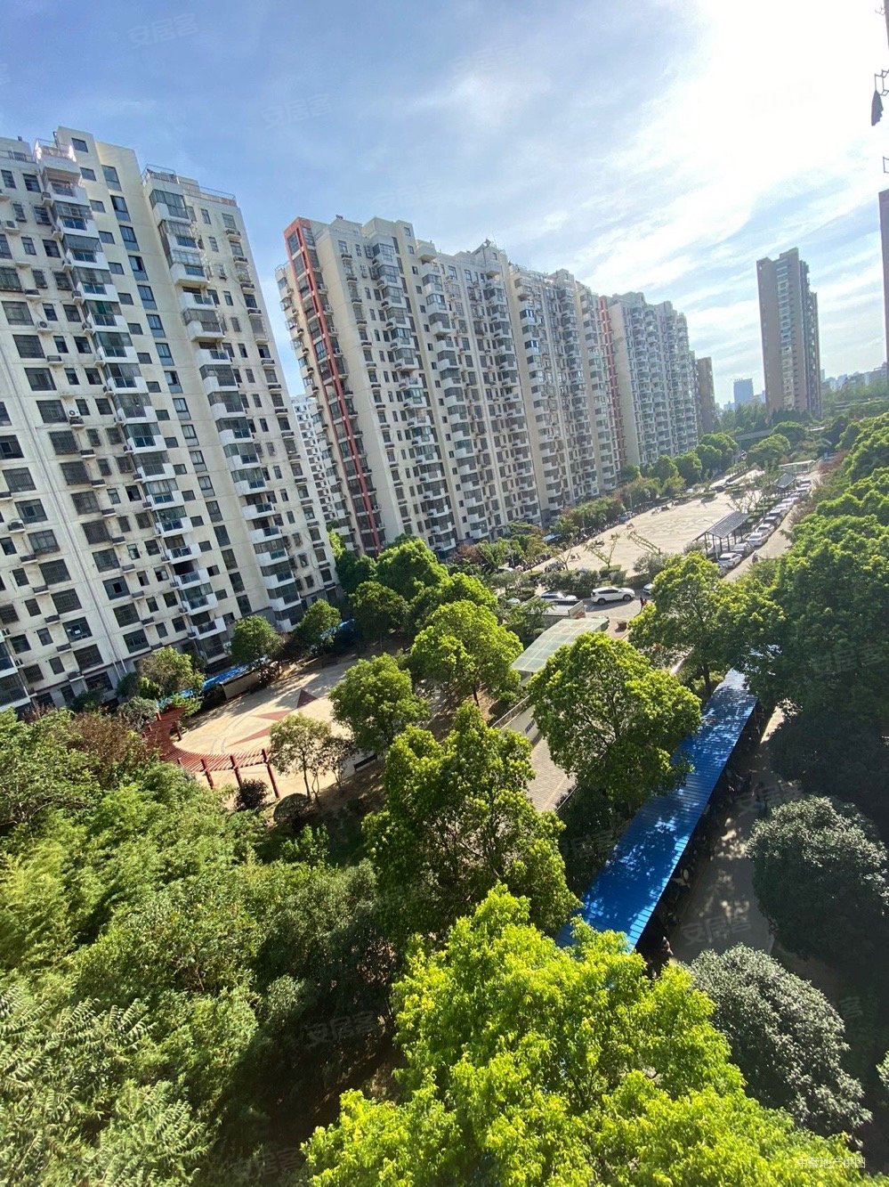合肥房产网>合肥二手房>新站二手房>瑶海家具城二手房>莱茵河畔花园>