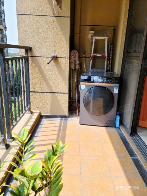 黄阁保利南怡湾三房两卫带电梯精装修全屋定制拎包入住