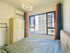 红河蒙自文澜镇南湖边！带空调！七彩精装小公寓！生活方便！电梯中层！随时看房出租房源真实图片