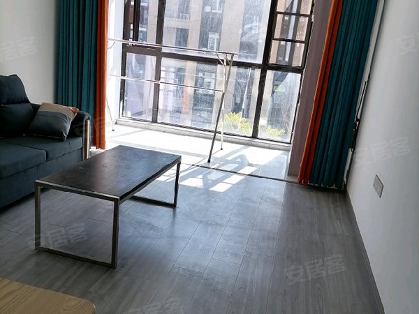 湖州吴兴织里悦君府悦君府 3室1厅2卫出租房源真实图片