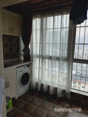 省医院小雁塔省体育场何家村际华西苑精装自住两室可按揭