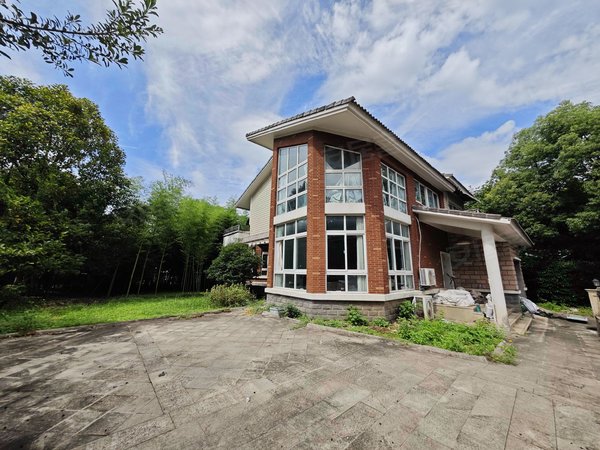 杭州富阳银湖金苑山庄独栋别墅大花园两层独立车库适合摄影直播工作室