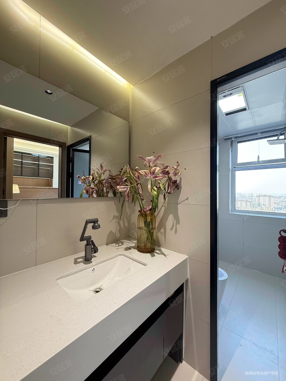 英伦名郡剑桥郡3室2厅2卫119㎡南北95万