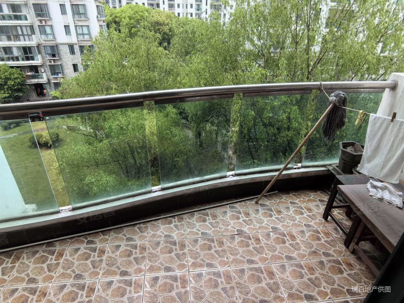 虹叶茗园 交通便捷 近地铁 近医院 有电梯 高绿化