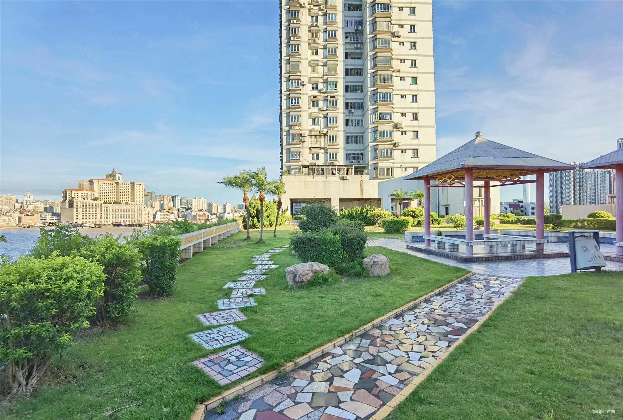 鸿景花园东向3房一梯两户板楼采光好无遮挡方正小区中间各付各税