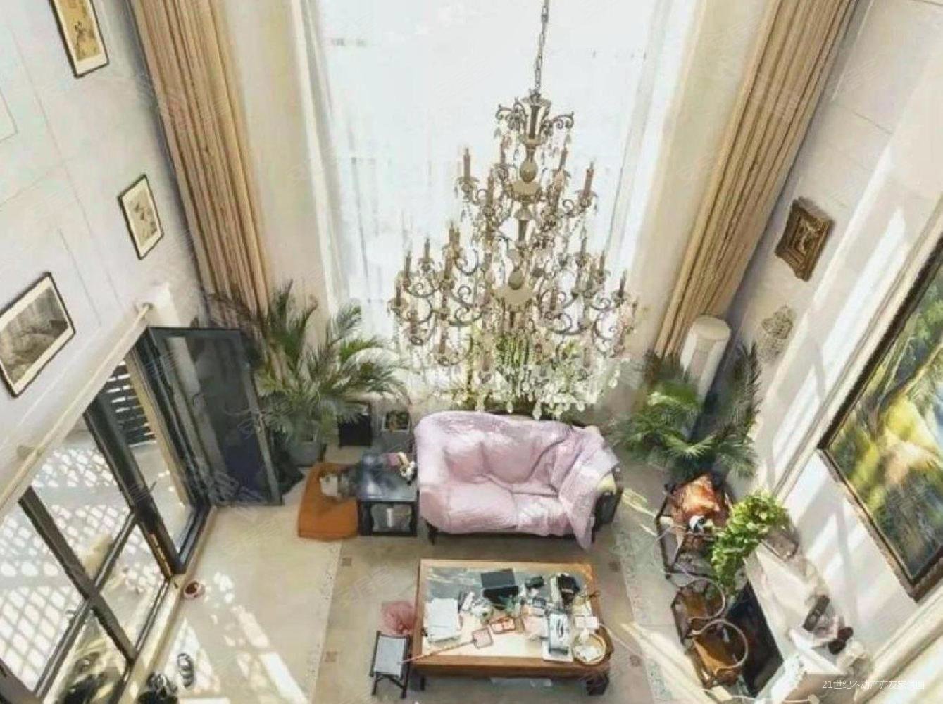 一栋洋房4室2厅3卫175㎡南北800万